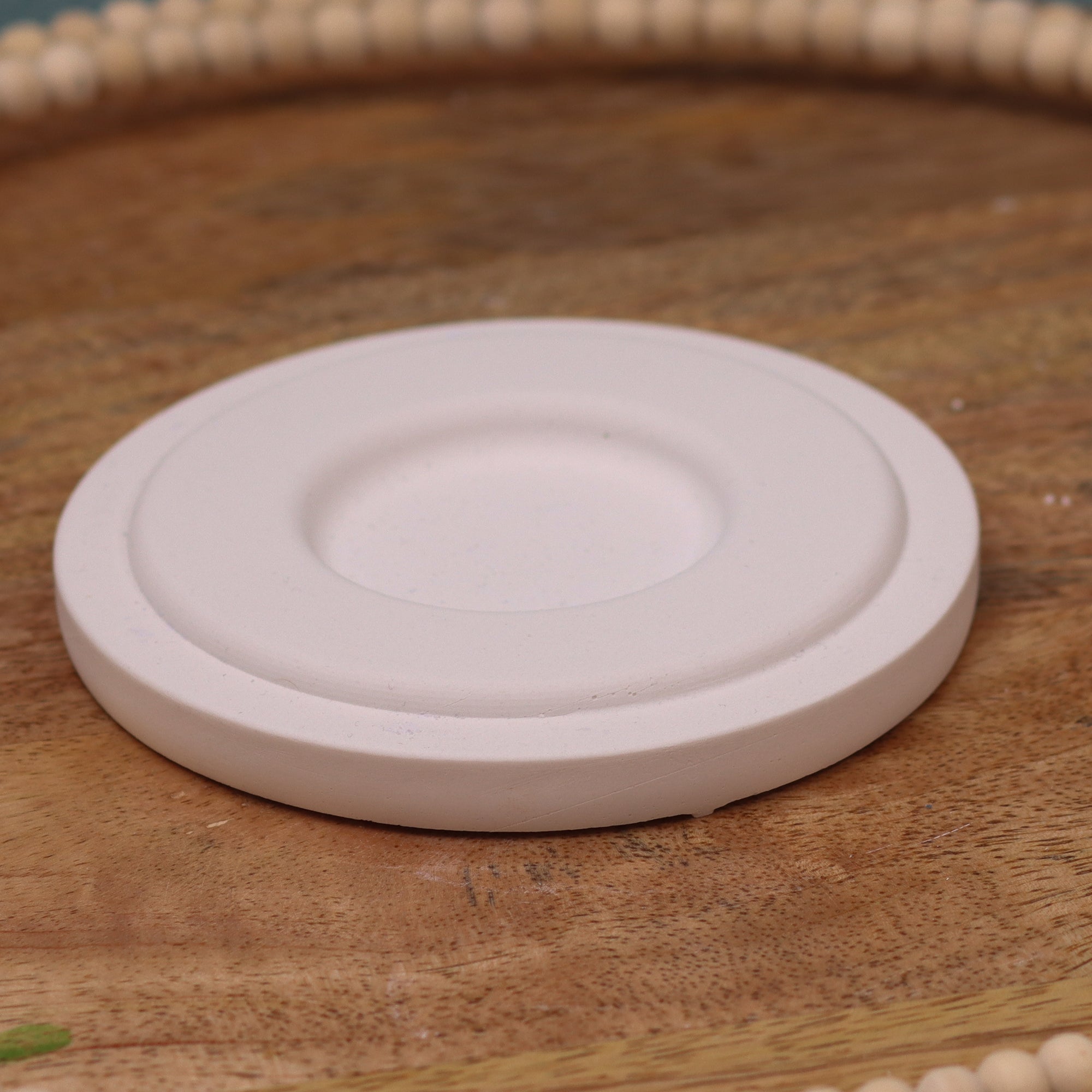Runder Untersetzer- Gießobjekt aus weißem Gips für Teelichter – Zubehör für Lichtkuppeln