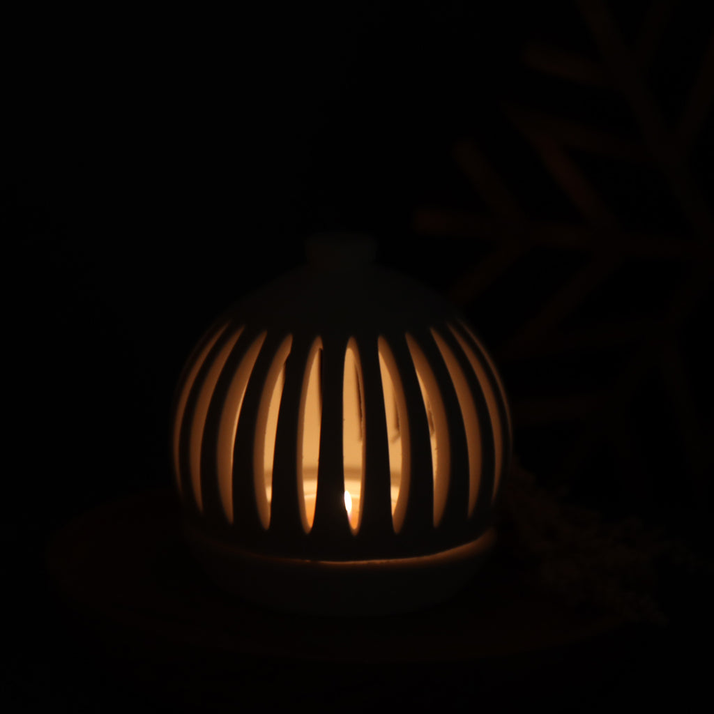 KLAUS - Weihnachtskugel mit Rillen