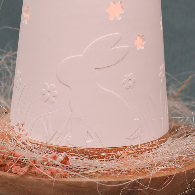 LEENE - Lichtspiel Ostern