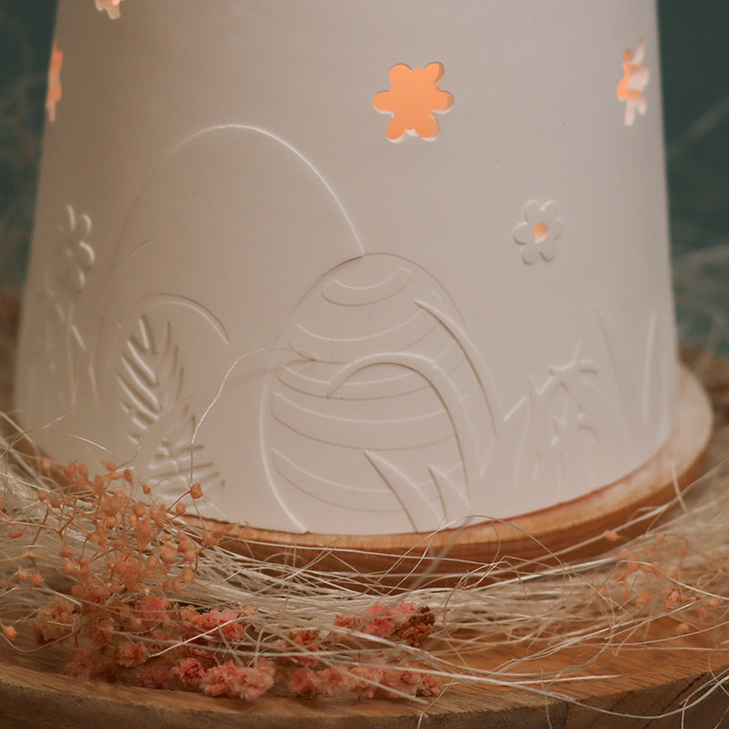 LEENE - Lichtspiel Ostern