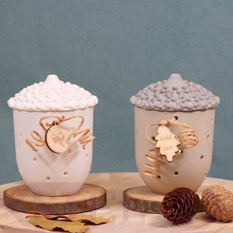 JULE - Eichel beleuchtet mit Deckel